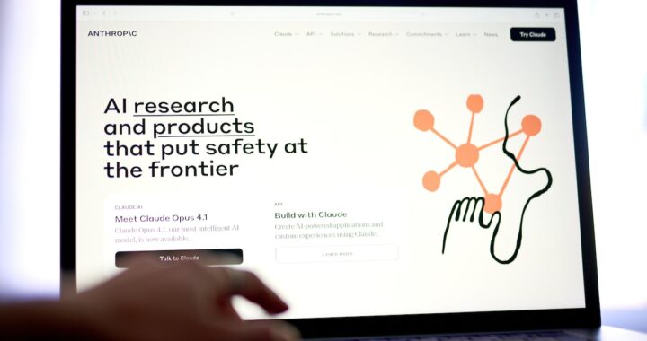 Anthropic e Infosys construirán agentes de IA personalizados para empresas