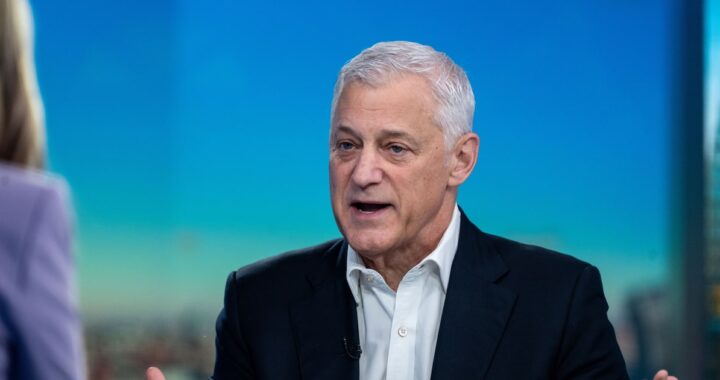 El CEO de StanChart, Bill Winters, en una imagen de archivo