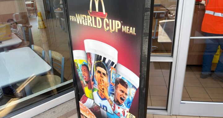 Vasos coleccionables de McDonald’s con astros del fútbol mundial