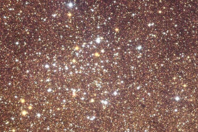 Imagen del centro de la Vía Láctea con millones de estrellas y detalles sin precedentes