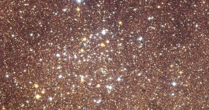 Imagen del centro de la Vía Láctea con millones de estrellas y detalles sin precedentes