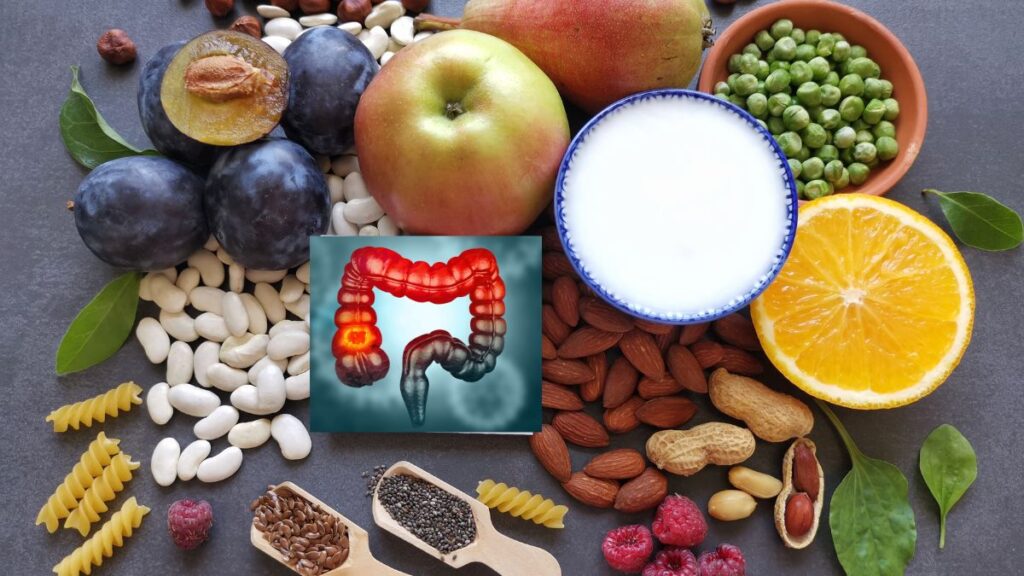 Persona con molestias abdominales después de comer, con una expresión de dolor y malestar.